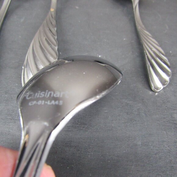 Cuisinart Stainless Frosted Feather Handle Flatware CP-01-LA43 Set of 5 Pieces - Picture 6 of 6